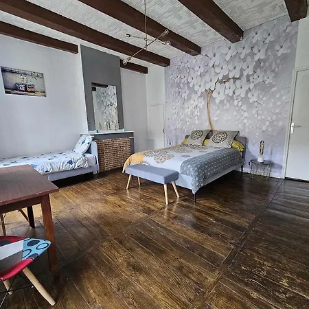 Oda ve Kahvaltı Bastide Du Thore 3*