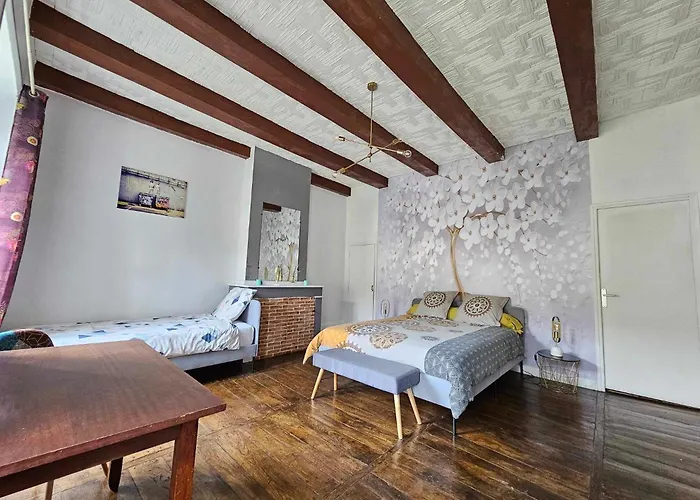 Bastide Du Thore Bed & Breakfast 3*